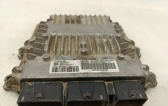 Peugeot 407 Engine control unit/module 9664447480 9661642180 5WS40641AT