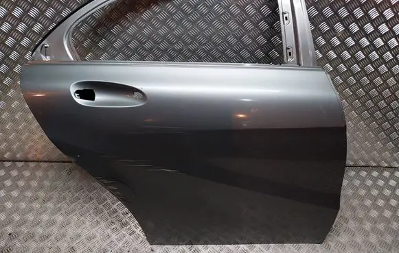 Mercedes-Benz A W176 Rear door S18031452