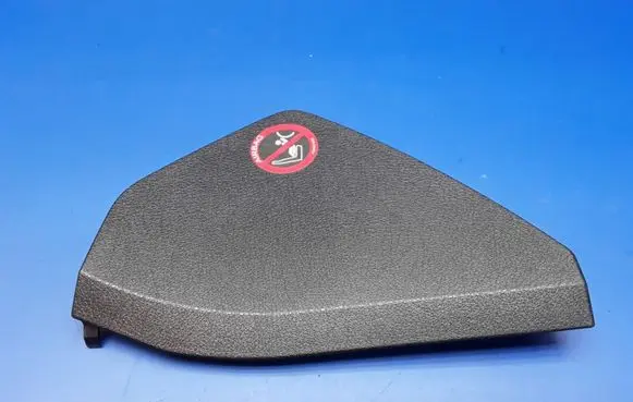 Mercedes-Benz E W211 Dashboard side end trim 2116800378