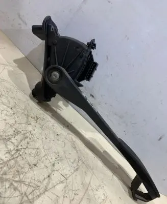 Volvo S60 Accelerator throttle pedal 9496822 00776922 B340