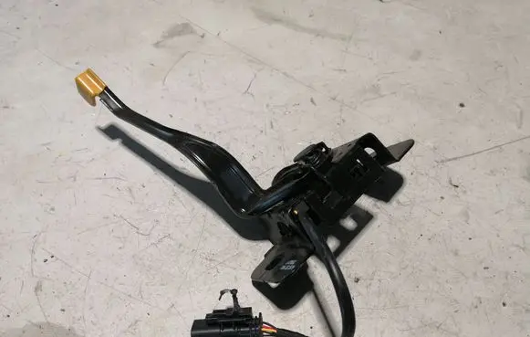 Buick Encore GX I Engine bonnet/hood lock/catch 42737561