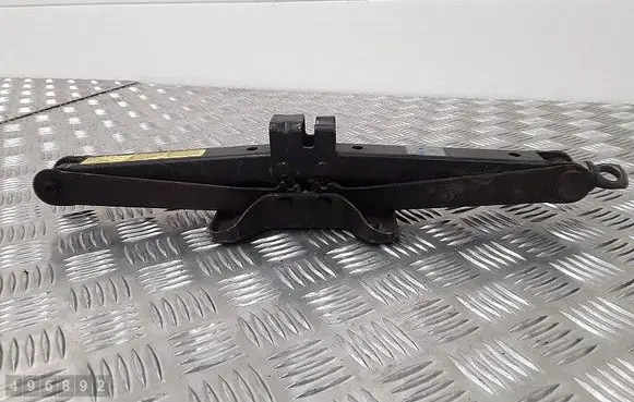 Toyota RAV 4 (XA30) Tool set 091110W110