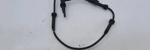 Renault Zoe ABS brake wheel speed sensor 479107405R 10071155983