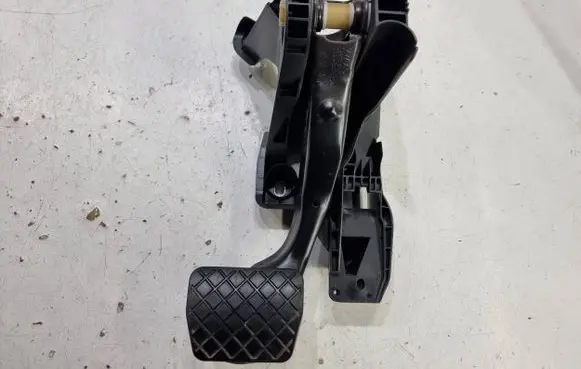 Skoda Octavia Mk3 (5E) Brake pedal 5Q1723058AJ