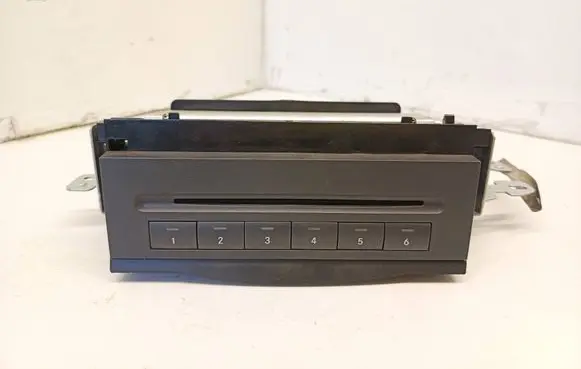 Mercedes-Benz ML W164 CD/DVD changer A2118703889