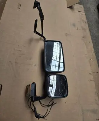 Mercedes-Benz Vario Front door electric wing mirror 02898