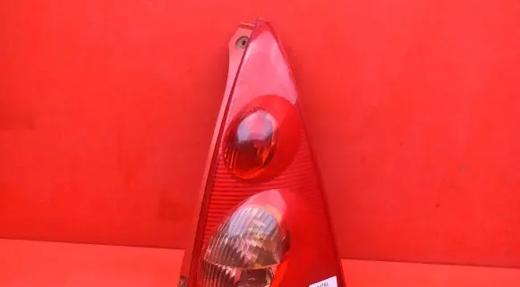 Peugeot 107 Rear/tail lights 81550-0H040