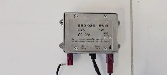 Audi A6 S6 C6 4F Antenna control unit 8E0035456B 09103112