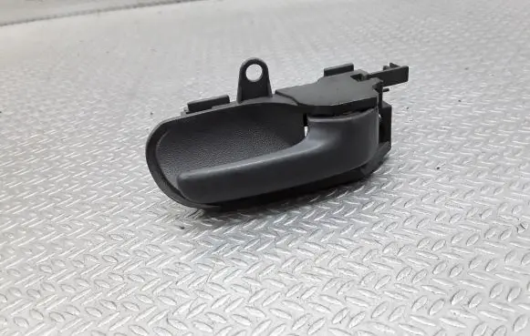 Toyota Aygo AB10 Front door interior handle