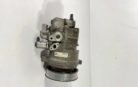 BMW 7 F01 F02 F03 F04 Power steering pump LH2115347 677617803