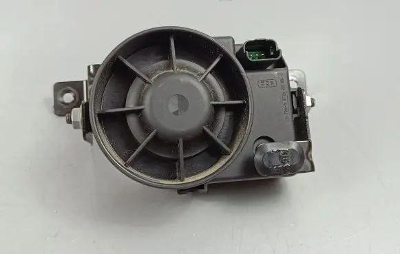 DS Automobiles 7 Crossback Alarm system siren 