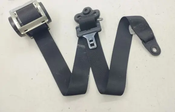 Ford Kuga I Front seatbelt 8V41S61295AC 610116600A