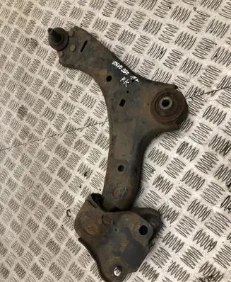 Volvo S60 Front lower control arm/wishbone
