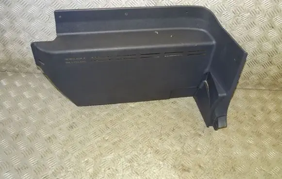 Mercedes-Benz SL R232 Glove box