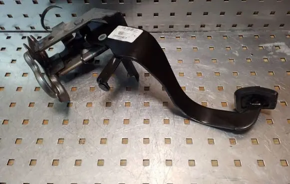 Clutch pedal