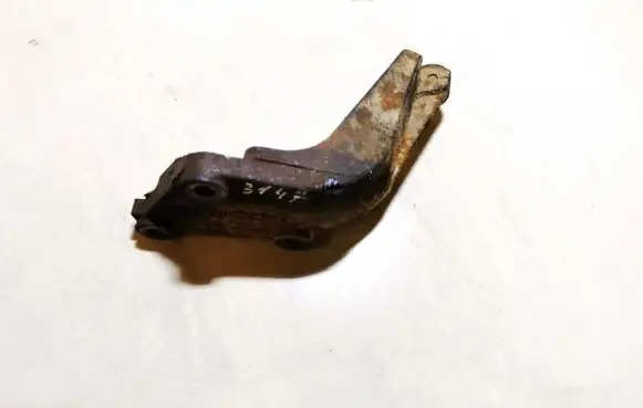Ford Galaxy Engine mounting bracket 97VW3K305AA