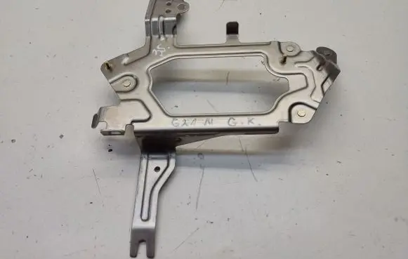 BMW 3 G20 G21 Sound amplifier holder/bracket 9865515