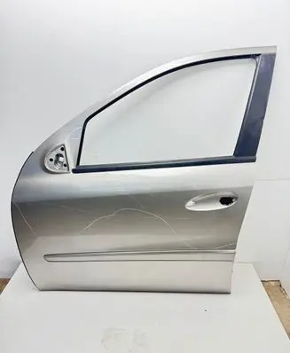Mercedes-Benz ML W164 Front door