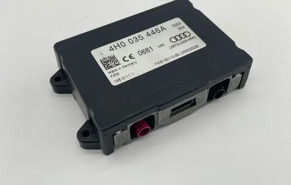 Audi A7 S7 4G Aerial antenna amplifier 4H0035446A