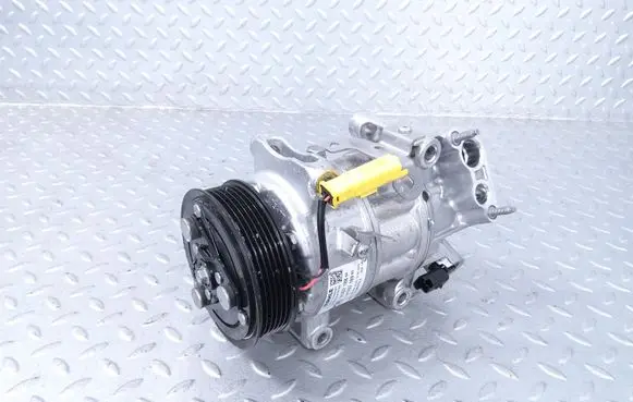Citroen C4 III e-C4 Air conditioning (A/C) compressor (pump) 9833718880 9833718980