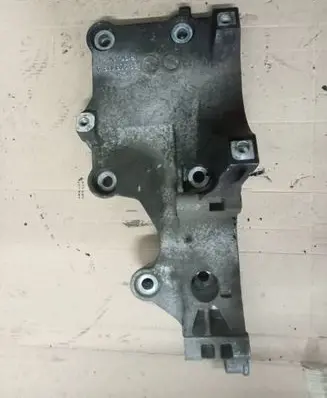 Volkswagen Golf V Generator/alternator bracket 038903143AF
