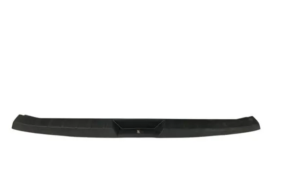 Trunk/boot sill cover protection