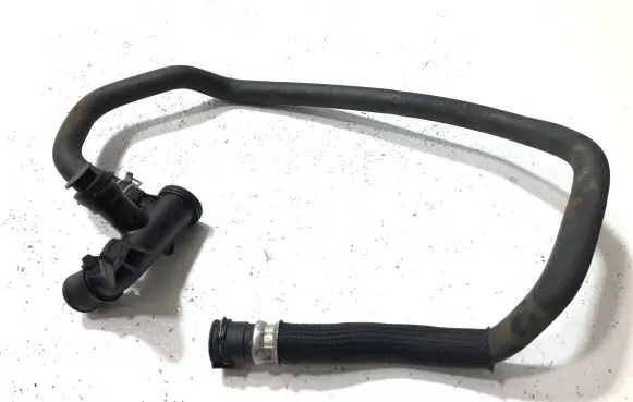 Peugeot 308 Engine coolant pipe/hose 1122501