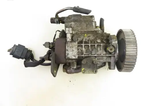 Skoda Fabia Mk1 (6Y) Fuel injection high pressure pump 0460404972 038130107B