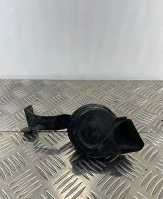 Audi A6 C7 Horn signal 4H0951223 4G0951209