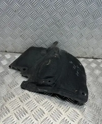 BMW 7 G11 G12 Heat shield in engine bay 7330741