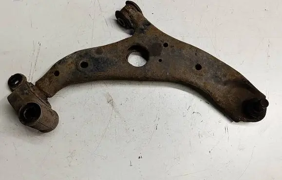 Mazda CX-5 Front control arm AW2A1FW4784