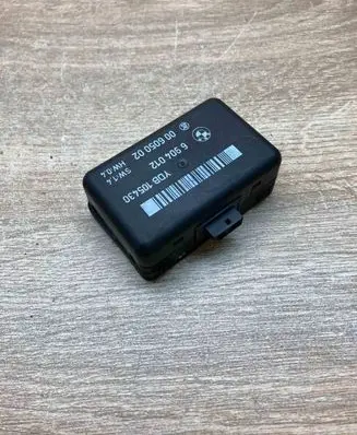 BMW 5 E39 Rain sensor 6904012