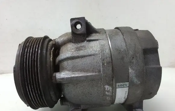 Renault Scenic I Air conditioning (A/C) compressor (pump) 7700105765