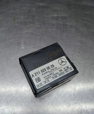 Mercedes-Benz E W211 Alarm control unit/module A2118209626