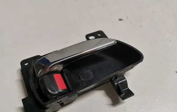 Subaru Outback (BS) Rear door interior handle trim 