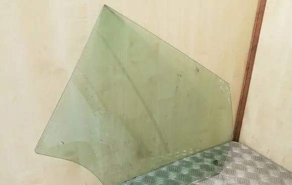 Audi A3 S3 8P Rear door window glass