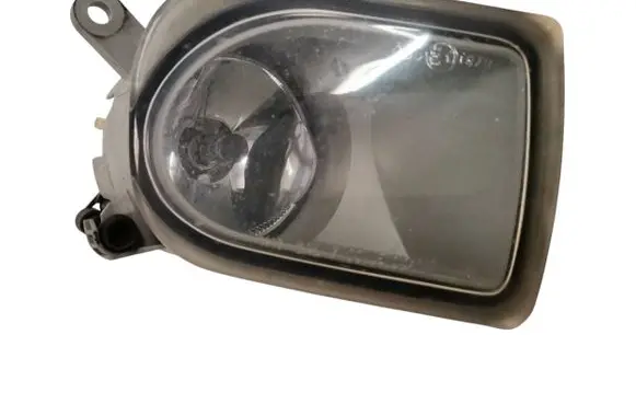 Volvo V50 Front fog light 30698630 82455 0305075002