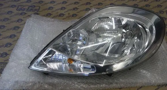 Renault Trafic III (X82) Headlight/headlamp 820070135493859829