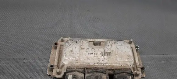 Peugeot 106 Engine control unit/module ECU 0261206246
