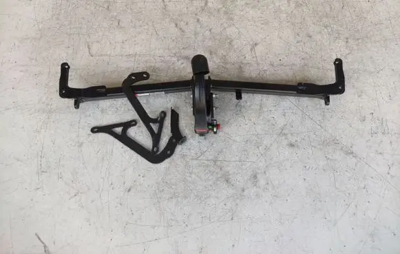 Peugeot 3008 I Tow bar set 9810078880 KAU048