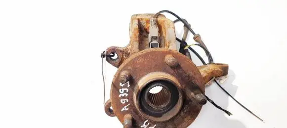 Ford Mondeo Mk III Front wheel hub