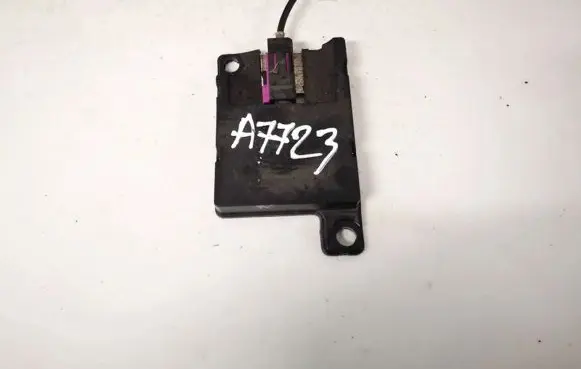 BMW 7 E65 E66 Antenna control unit 84508387422 84508387422-03