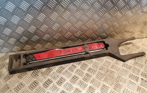 Mercedes-Benz C W203 Tool box 2038900514