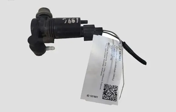 Volvo V40 Windscreen/windshield washer pump 1026810001