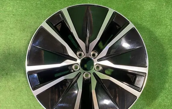 R19 alloy rim