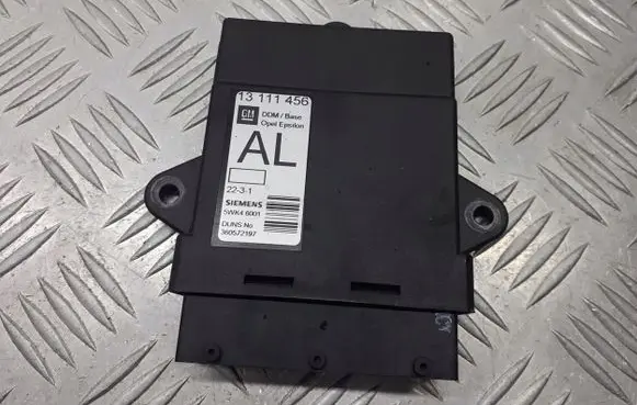 Opel Vectra C Door control unit/module 0928400536
