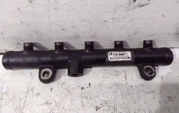Ford S-MAX Fuel main line pipe 9681649580
