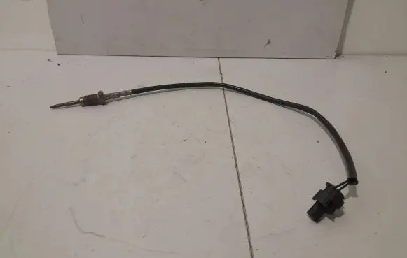 BMW 1 E81 E87 Exhaust gas temperature sensor 7806254