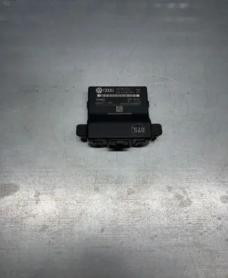 Volkswagen PASSAT B6 Gateway control module 3C0907530C