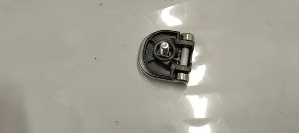 Land Rover Discovery Sport Tie down hook / loop 
